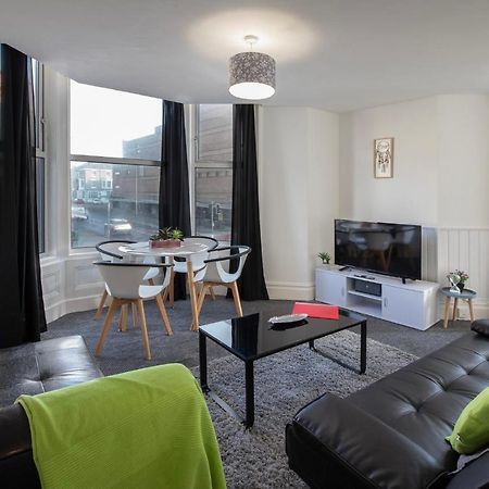 02 Springfield - Sleeps 6 Leilighet Blackpool Eksteriør bilde