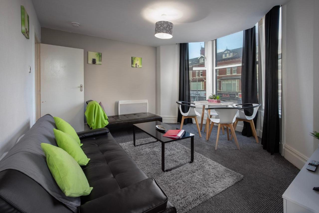 02 Springfield - Sleeps 6 Leilighet Blackpool Eksteriør bilde