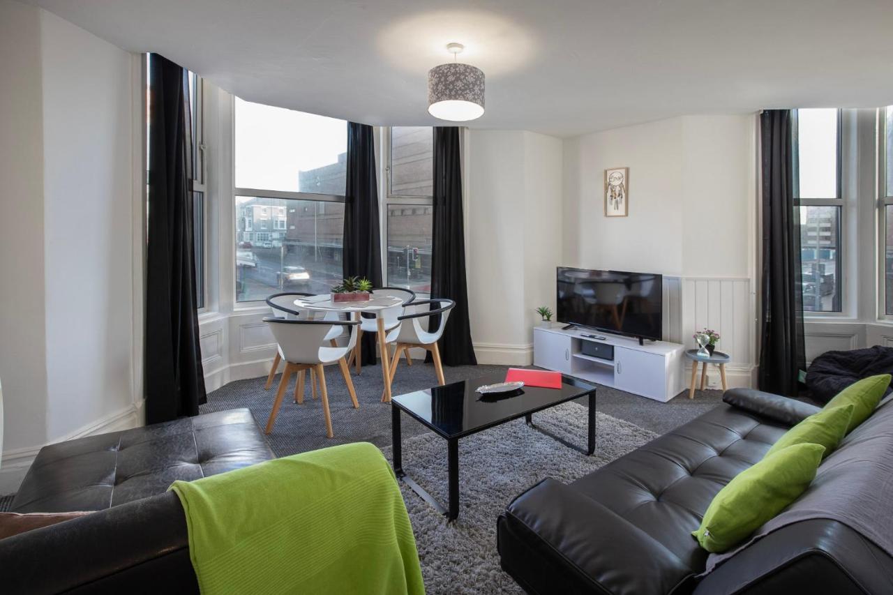 02 Springfield - Sleeps 6 Leilighet Blackpool Eksteriør bilde